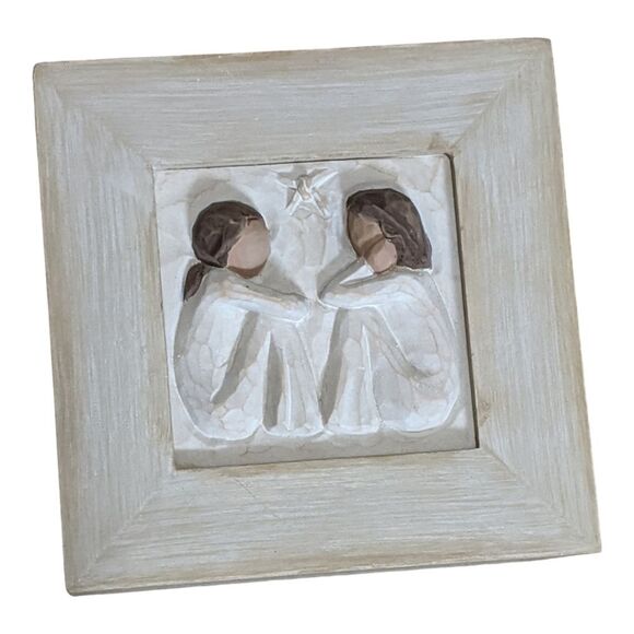 Willow Tree 2005 friendship trinket box - Picture 1 of 9